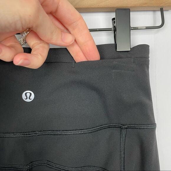 Lululemon | Black Gear Up Crop 17” Mesh Panel Workout Athleisure Leggings - Picture 11 of 16